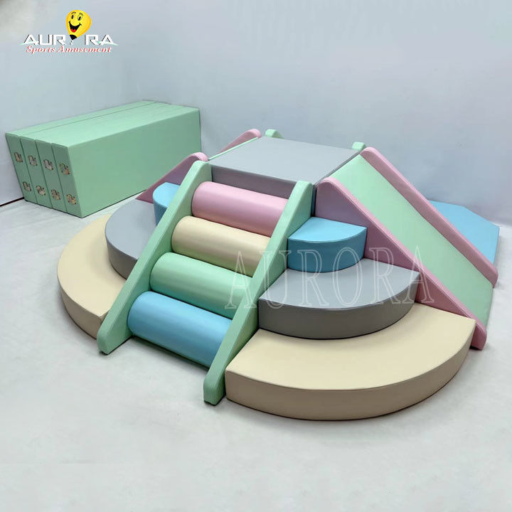 Pastel Baby Soft Play Klimblokken voor feestverhuur Custom Soft Play-apparatuur