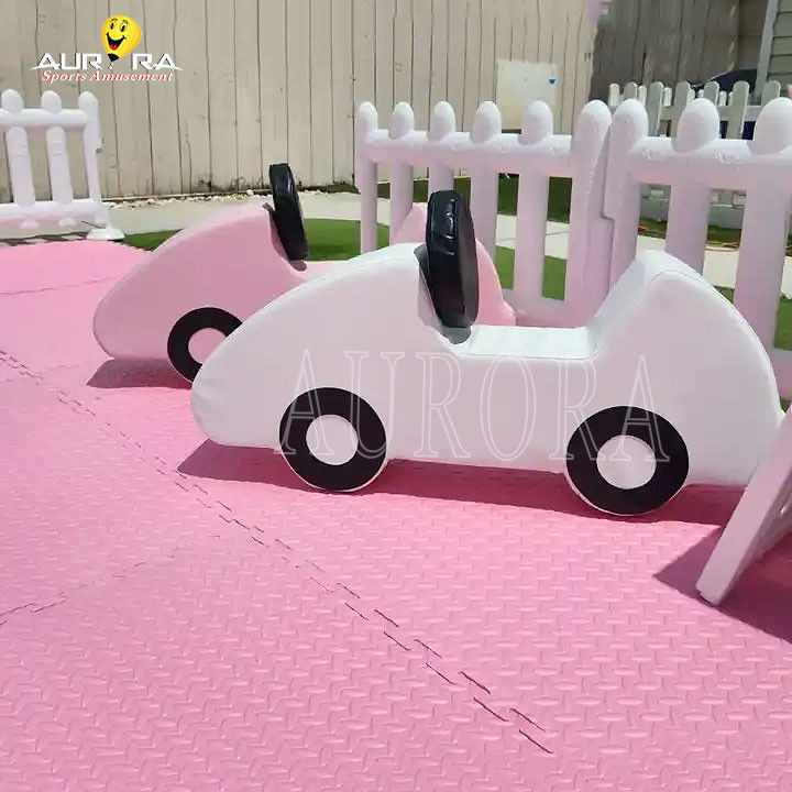 Witte roze zachte speelgoedpakket Set speeltuin Baby Indoor Outdoor zachte speelgoed