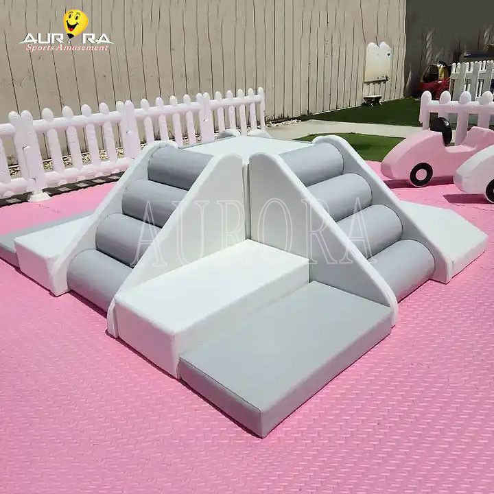 Witte roze zachte speelgoedpakket Set speeltuin Baby Indoor Outdoor zachte speelgoed