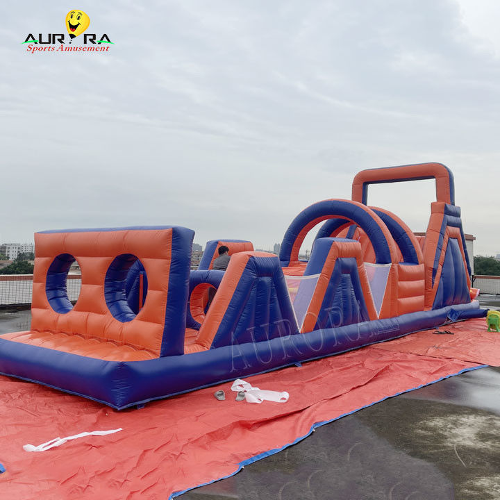 PVC Buitenopblaasbare hindernisbaan Bounce House Niet-toxisch Rood Blauw Kleur