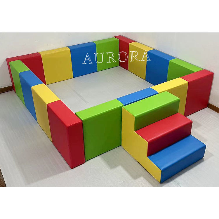 Kinderen Carnaval Kleuren Pastel Foam Indoor Soft Play Equipment Op maat gemaakte kleur