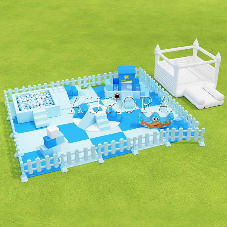 Custom All White Kleine grootte Indoor speeltuinen Soft Play apparatuur voor feest