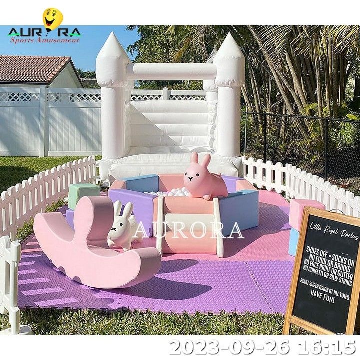 Soft Play Area Voor Baby Wit Soft Play Equipment Voor Kids Ball Pit Met Glijbaan
