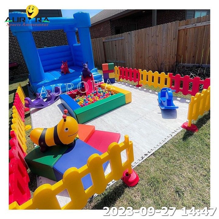 Populaire gemengde kleuren Klimmer Ball Pit Kinderen Outdoor Playground Soft Play