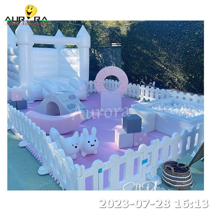 Indoor Outdoor Soft Play Speelplaats apparatuur voor kinderen feestverhuur Wit